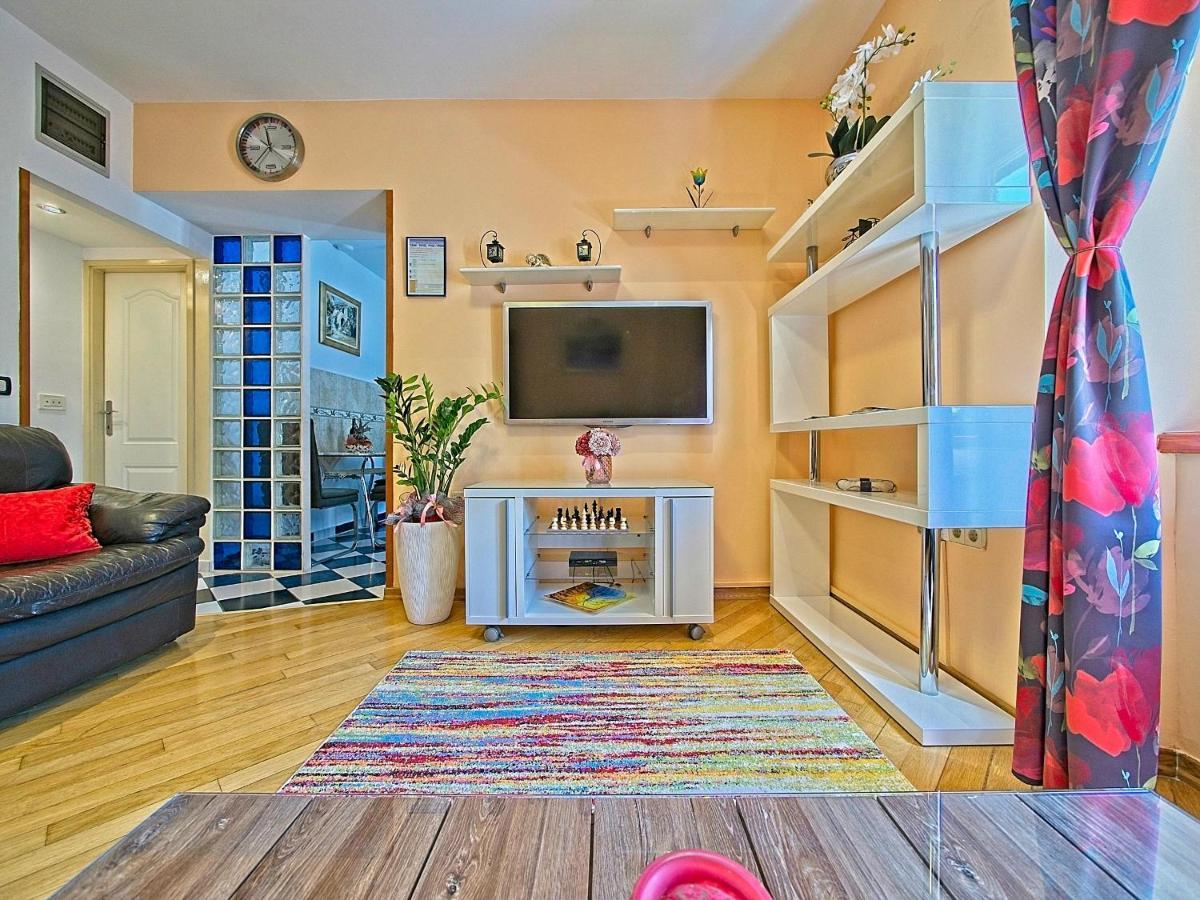 Nina Apartment Σπλιτ Εξωτερικό φωτογραφία