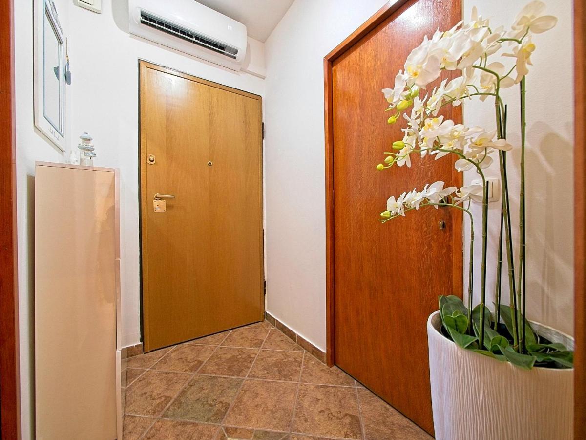 Nina Apartment Σπλιτ Εξωτερικό φωτογραφία